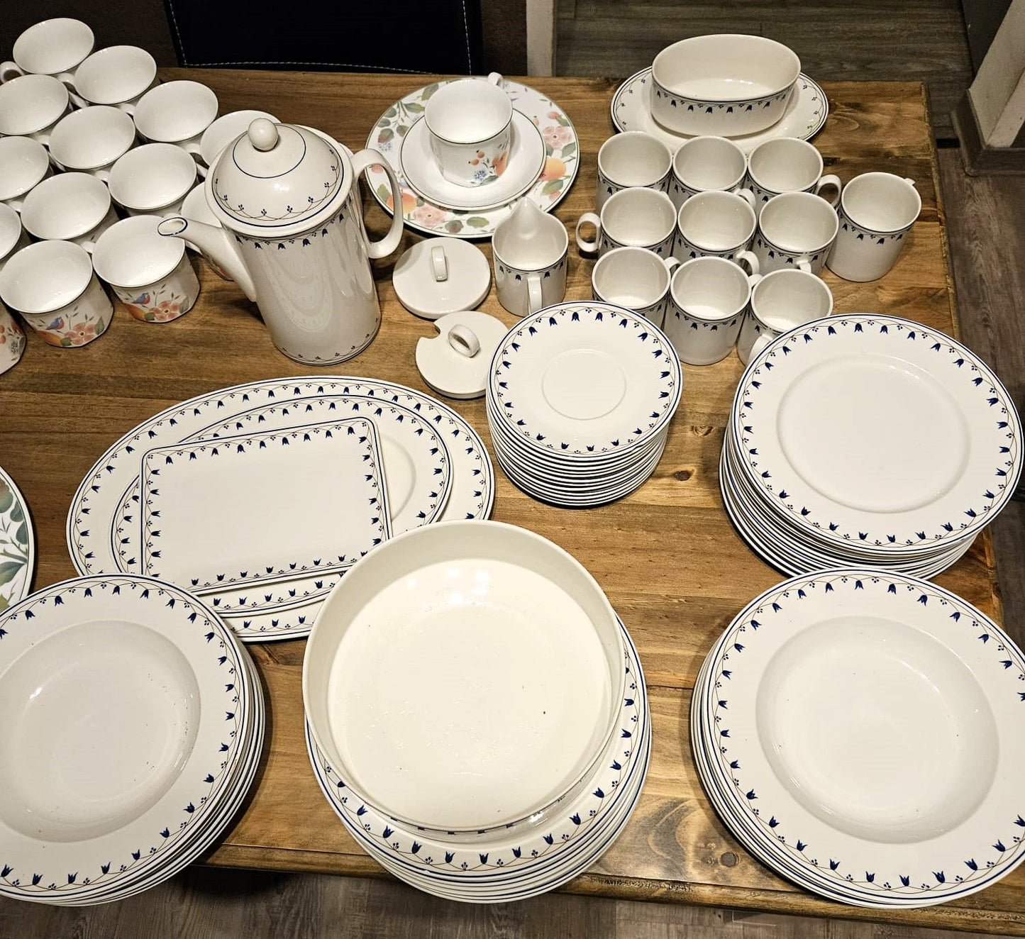 Villeroy & Boch Salzburg: Kaffeetasse / Tasse mit Unterteller (7120744775817)