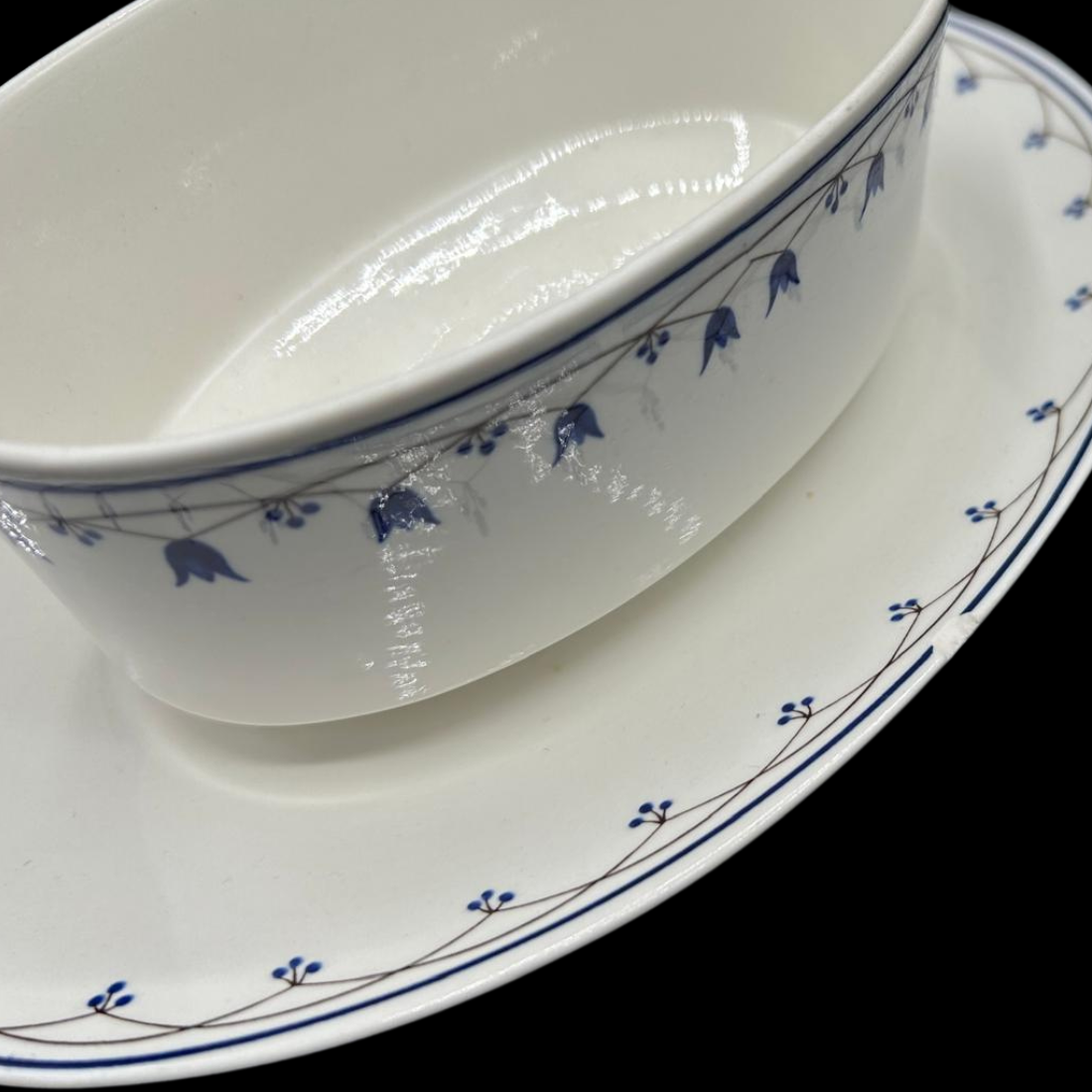 Villeroy & Boch Salzburg: Sauciere - Beschreibung (14841701368132)
