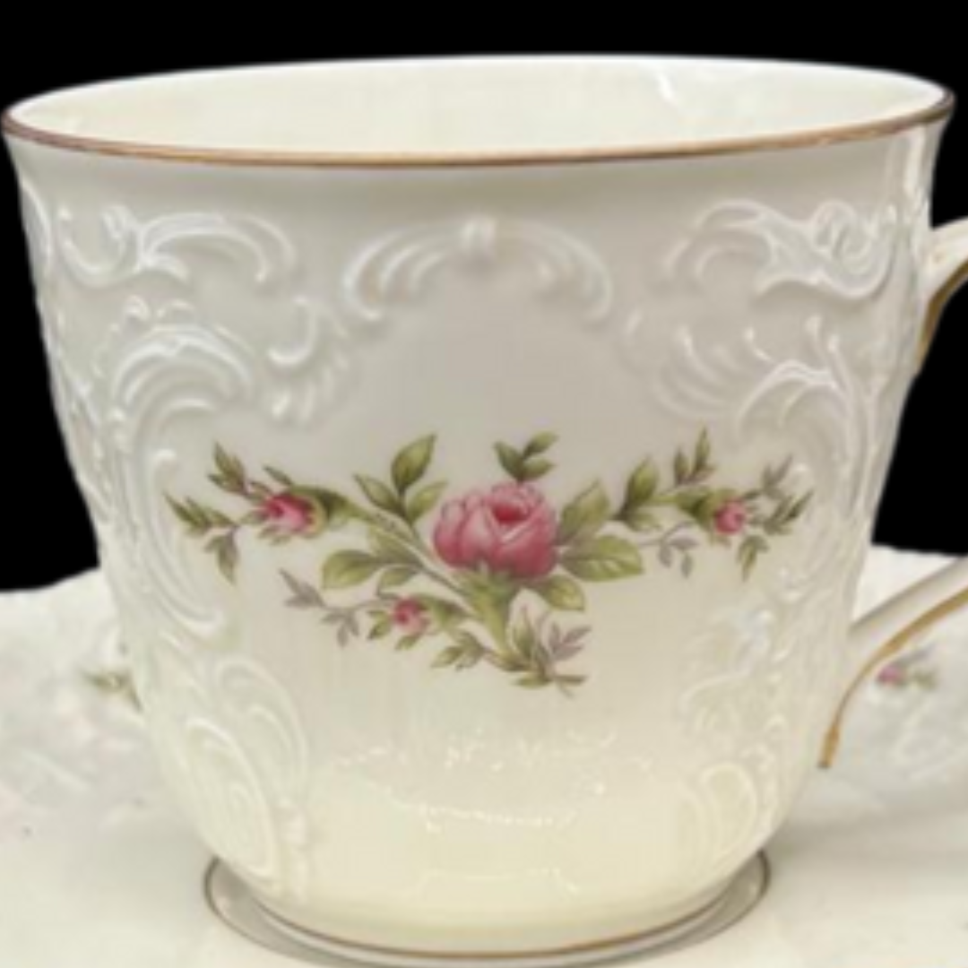 Rosenthal Classic Rose Moosrose: Kaffeetasse / Tasse, klein mit Unterteller (7120943349897)