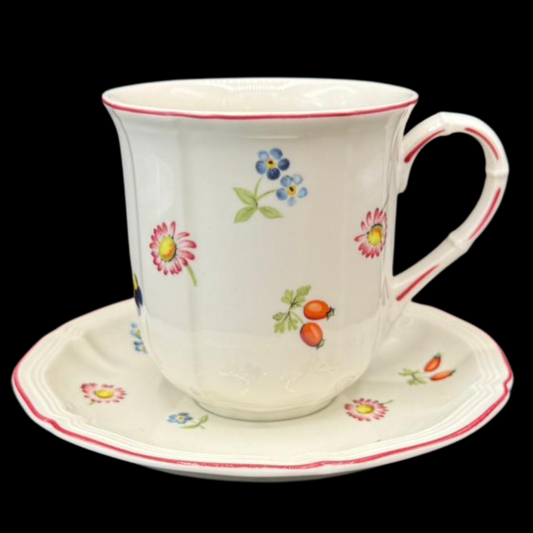 Villeroy & Boch Petite Fleur: Henkelbecher / Kaffeebecher mit Unterteller (15287707926852)