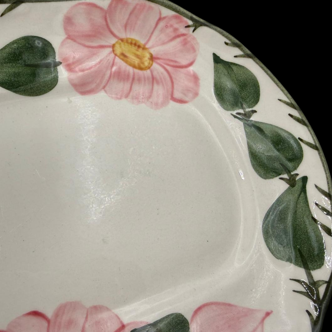 Villeroy & Boch Wildrose: Königskuchenplatte / Stollenplatte - mit kleineren Mängeln