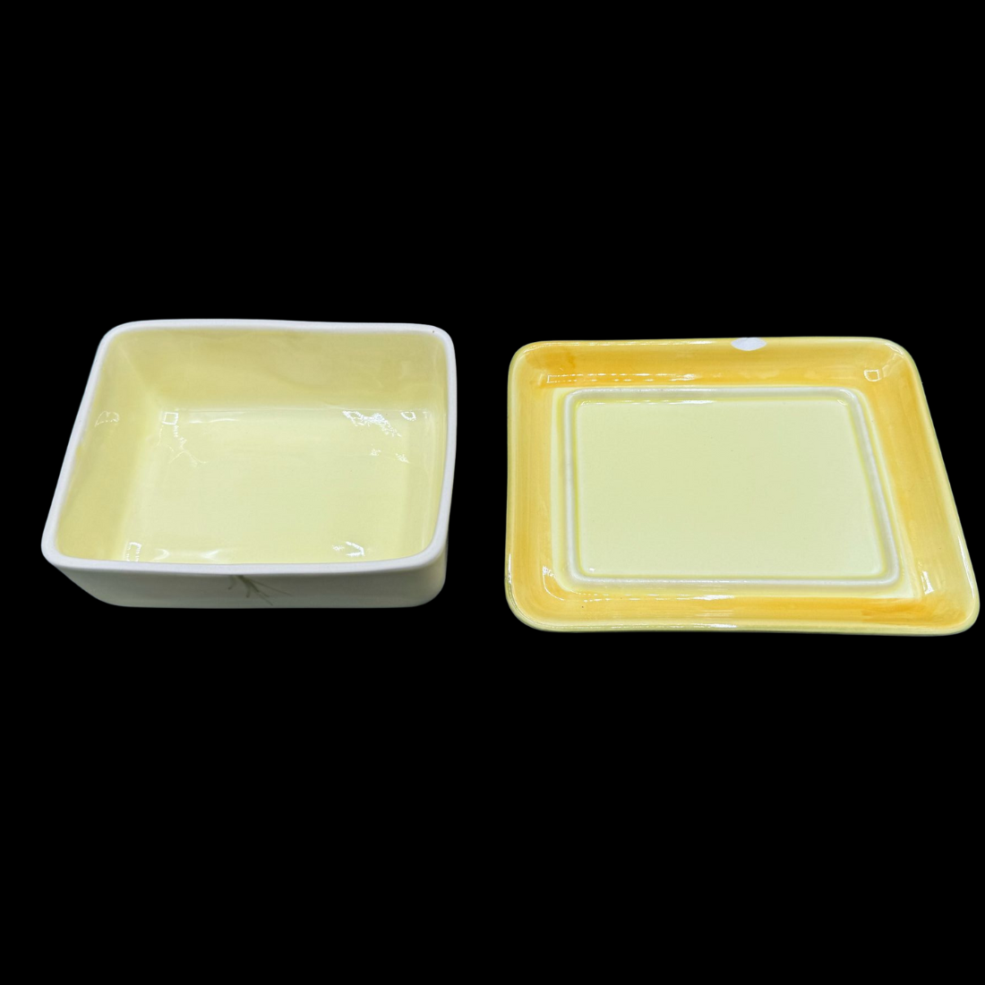 Zeller Keramik Biene: Butterdose - Beschreibung (15082577985860)