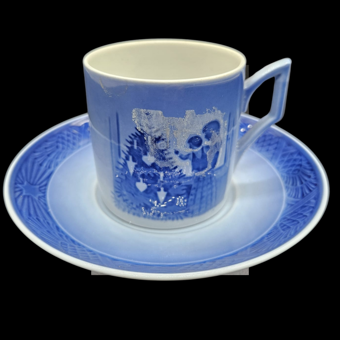 Royal Copenhagen: Henkelbecher / Kaffeetasse mit Unterteller -1981 (15003750531396)