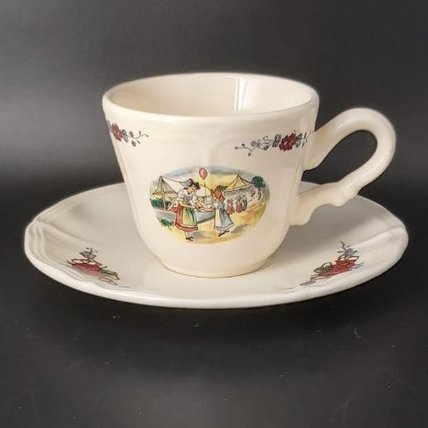 Sarreguemines Obernai France: Kaffeetasse / Tasse mit Unterteller - Luftballon (15239191232836)