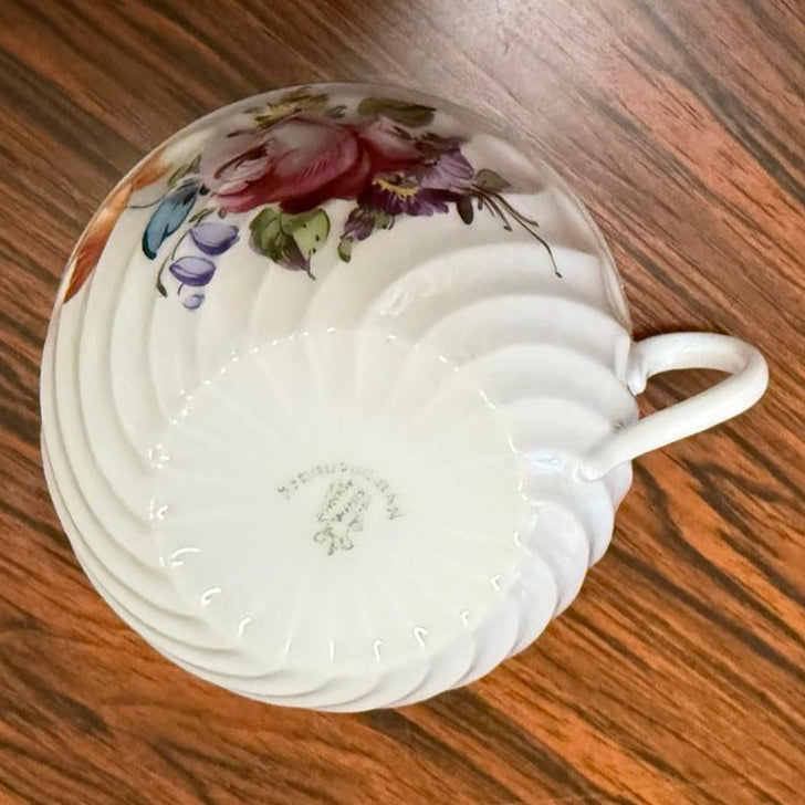 Nymphenburg Welle gerippt: Teetasse / Tasse - Motiv 10 (7121051910281)