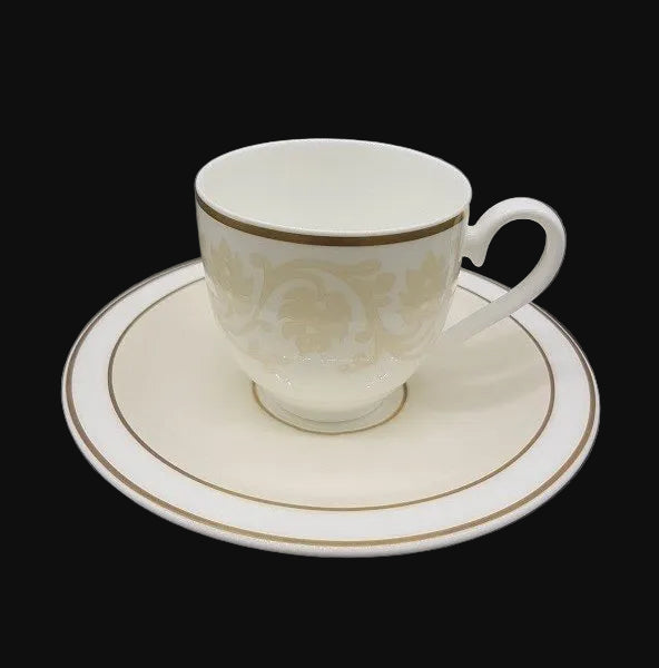 Villeroy & Boch Ivoire: Mokkatasse / Espressotasse mit Unterteller Villeroy & Boch (7120846192777)