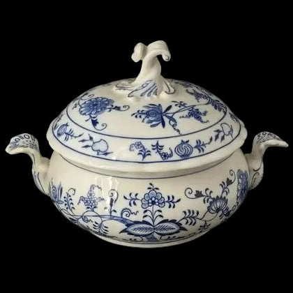 Dubi Eichwald Czechoslovakia Original Zwiebelmuster: Suppenterrine / Terrine mit Deckel Dubi Eichwald Czechoslovakia (7120922050697)
