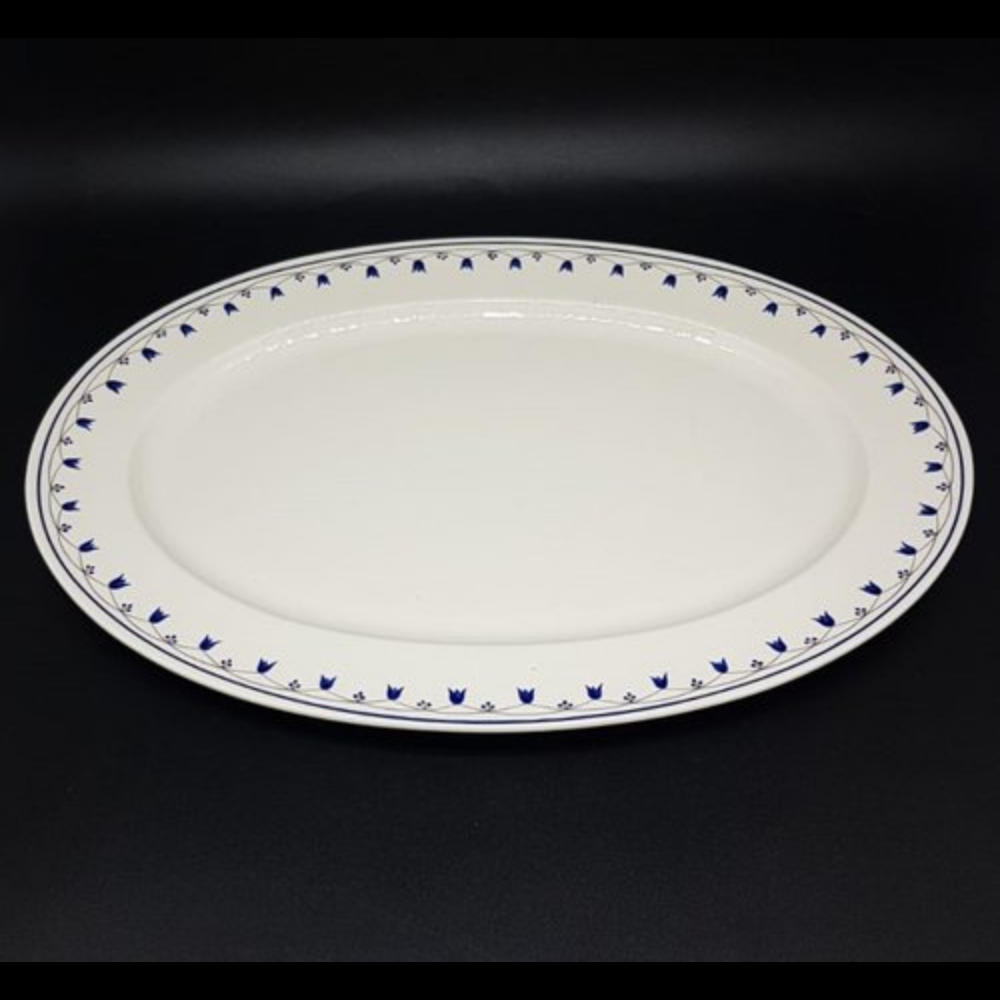 Villeroy & Boch Salzburg: Fleischplatte / Platte Villeroy & Boch (7120694018185)