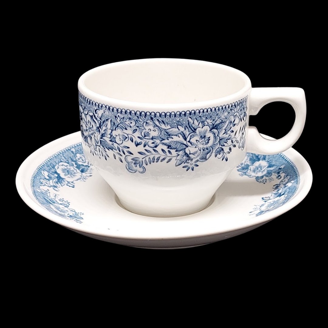 Villeroy & Boch Balmoral rot: Kaffeetasse / Tasse mit Unterteller Porzellanladen.online (7120819912841)