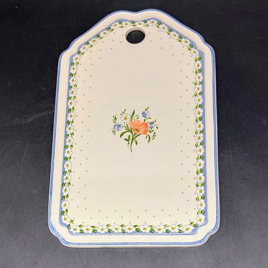 Villeroy & Boch Romantica: Brettchen / Frühstücksbrettchen / Porzellanbrettchen Villeroy & Boch (7121117806729)