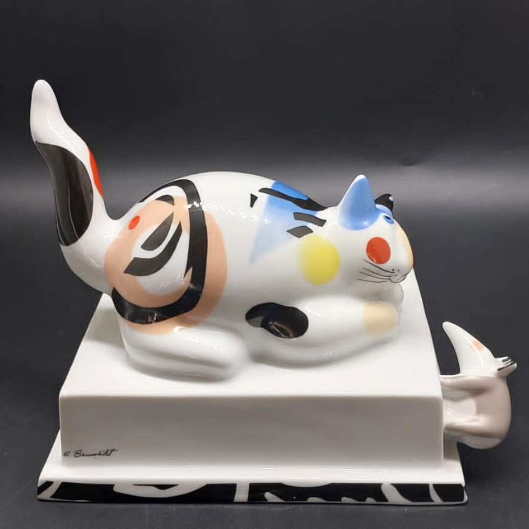 Villeroy & Boch Animal Park: "Statue" Katze mit Nasenbär Villeroy & Boch (7120904781961)