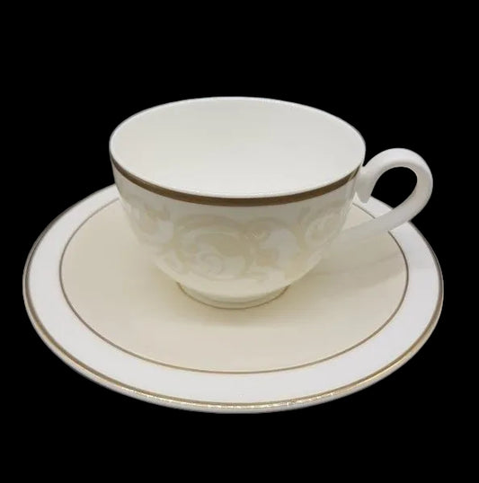 Villeroy & Boch Ivoire: Kaffeetasse / Teetasse / Tasse mit Unterteller