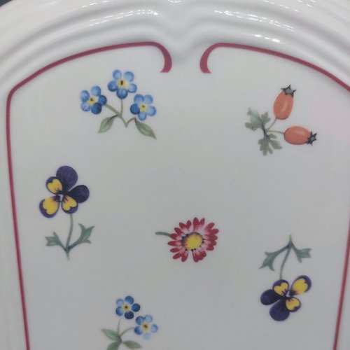 Villeroy & Boch Petite Fleur: Vorratsdose Charm, groß (Hagebutte) (7121005379721)