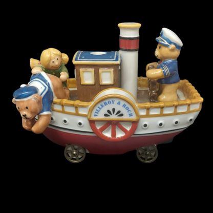 Villeroy & Boch: Schiff / Boot auf Rädern mit Teddys / Bären (8692606861636)