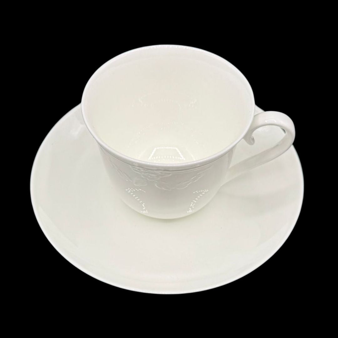 Villeroy & Boch Fiori Weiß: Kaffeetasse / Tasse mit Unterteller