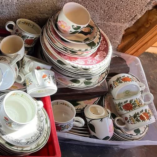 Scherbenkiste – Porzellan zum Basteln (Paket bis 5 kg)