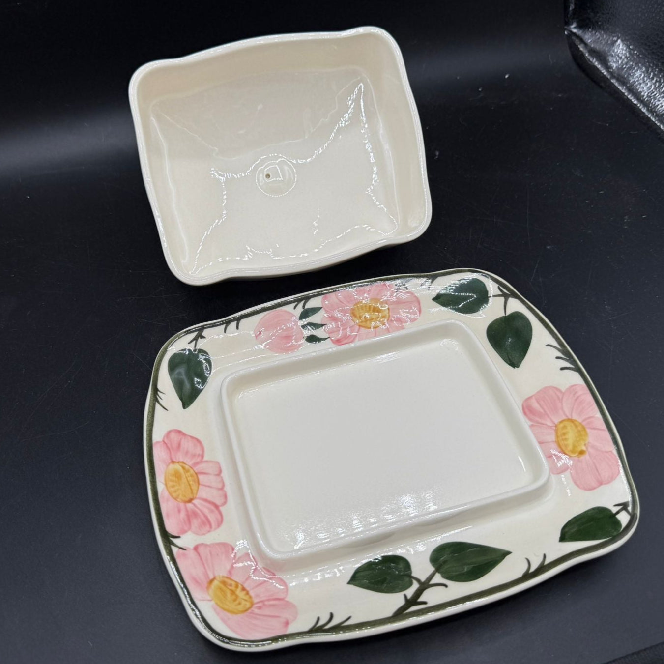 Villeroy & Boch Wildrose: Butterdose, zweiteilig - neu (15236555407684)