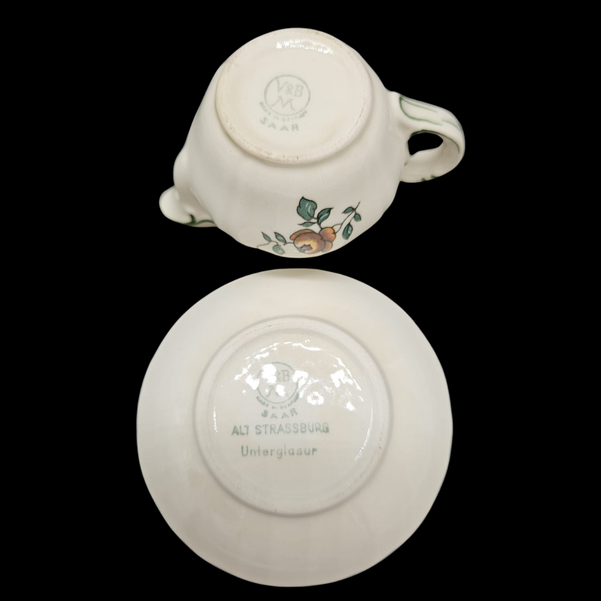 Villeroy & Boch Alt Strassburg: Milchkännchen, mit Unterteller (8862018896196)