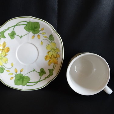 Villeroy & Boch Geranium Malva: Kaffeetasse / Tasse mit Unterteller (7120882139273)