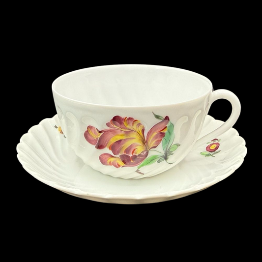 Nymphenburg Welle gerippt: Teetasse / Tasse mit Unterteller - Motiv 18 (15113668100420)