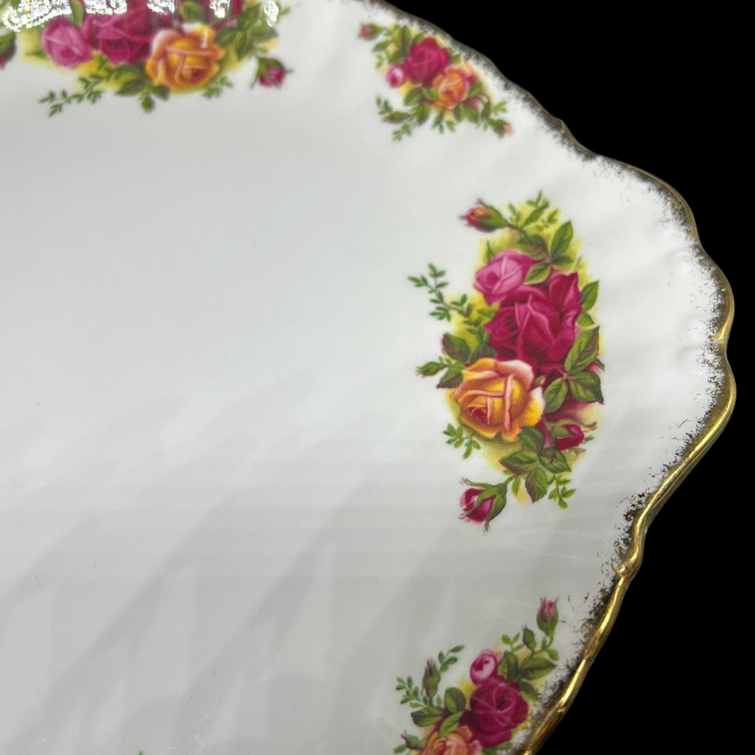 Royal Albert Old Country Rose: Platte mit Griff (9471361220932)