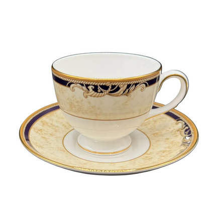 Wedgwood Cornucopia: Kaffeetasse / Tasse mit Unterteller - neu