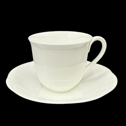 Villeroy & Boch Arco Weiss: Kaffeetasse / Tasse mit Unterteller - neuwertig (7120908025993)