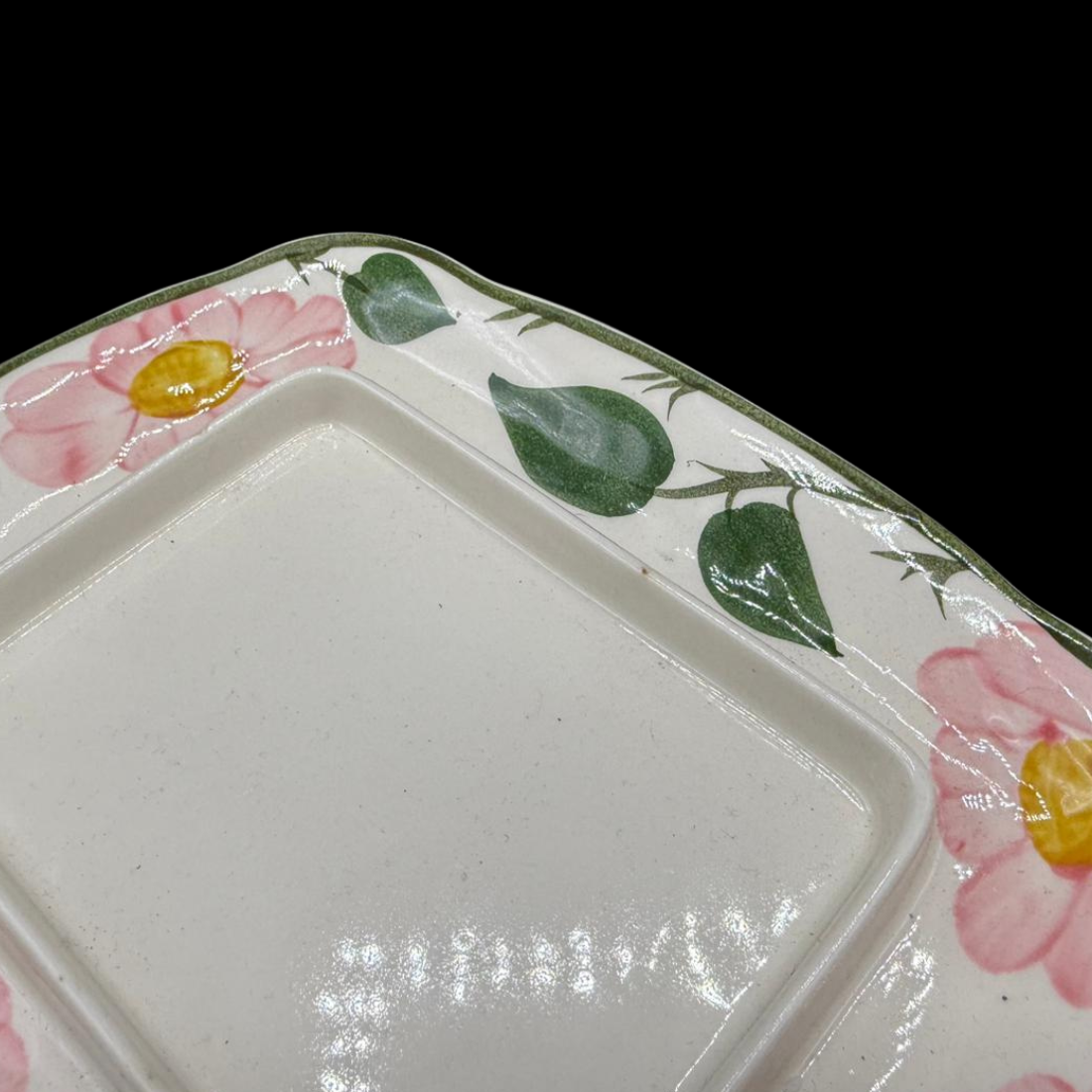 Villeroy & Boch Wildrose: Butterdose, zweiteilig - Mängel