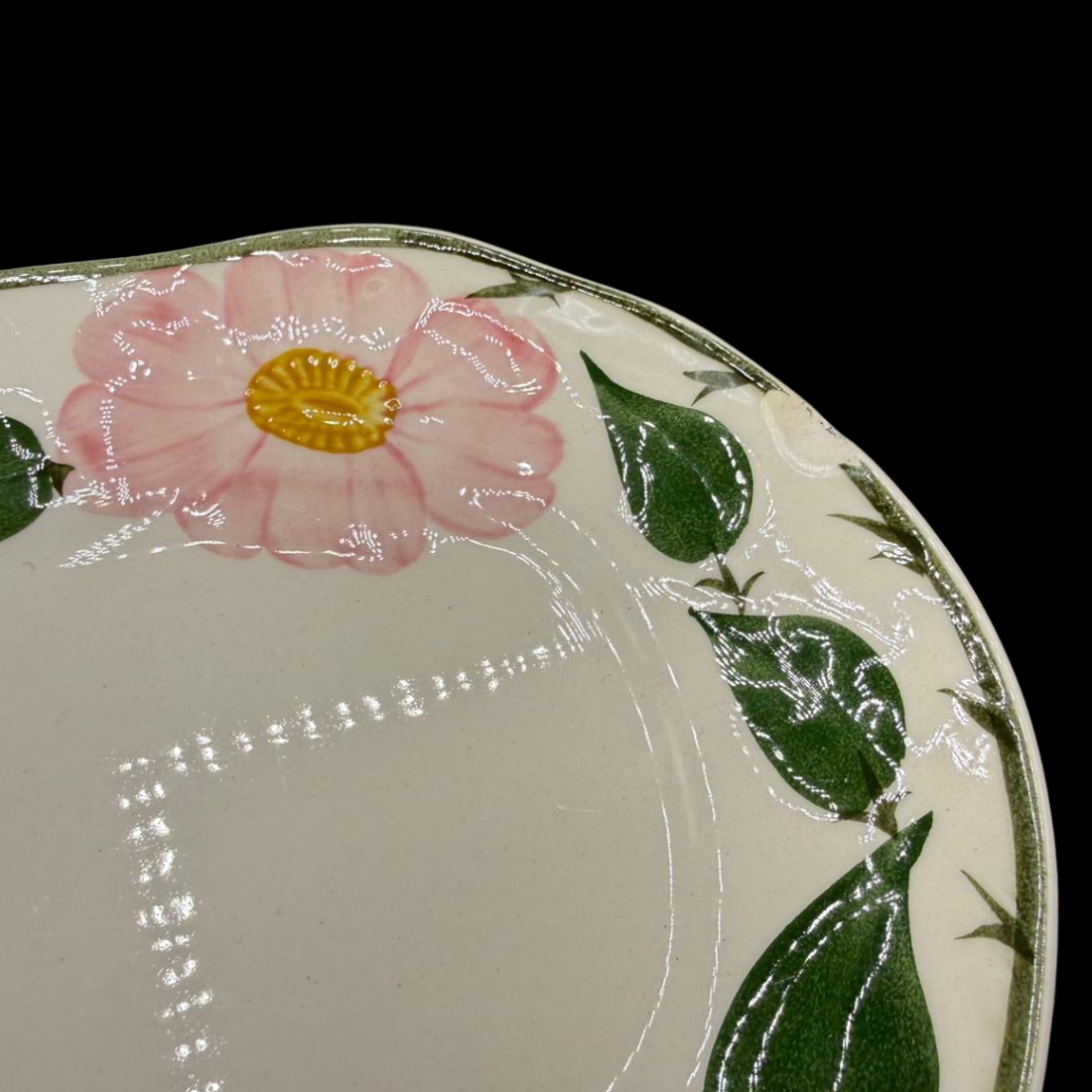 Villeroy & Boch Wildrose: Königskuchenplatte / Stollenplatte - mit kleineren Mängeln