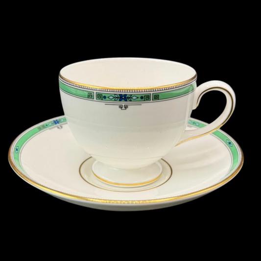 Wedgwood Jade: Kaffeetasse / Tasse mit Unterteller - neuwertig