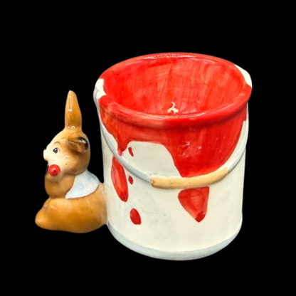 Goebel Farbeimer Osterhase: Eierbecher rot