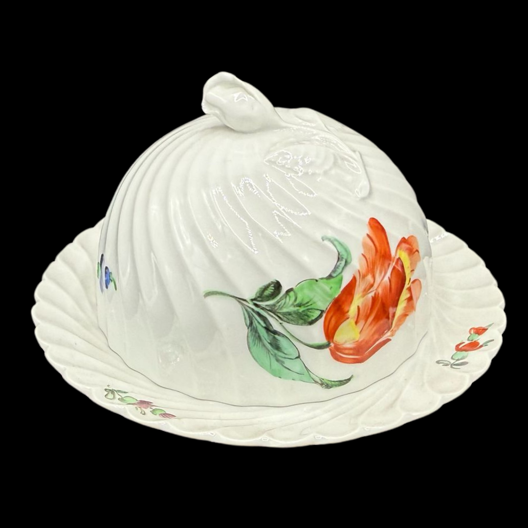 Nymphenburg Welle gerippt: runde Butterdose? (15149076971844)