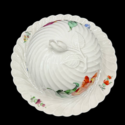 Nymphenburg Welle gerippt: runde Butterdose? (15149076971844)