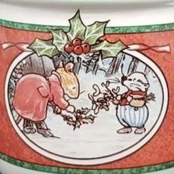 Villeroy & Boch Foxwood Tales Christmas: Kaffeetasse / Tasse mit Unterteller (8776490189124)