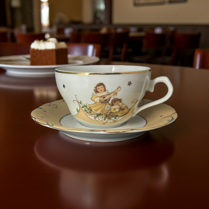 Goebel Weihnachtsgeschirr: Kaffeetasse / Tasse mit Unterteller Engel - neu und unbenutzt