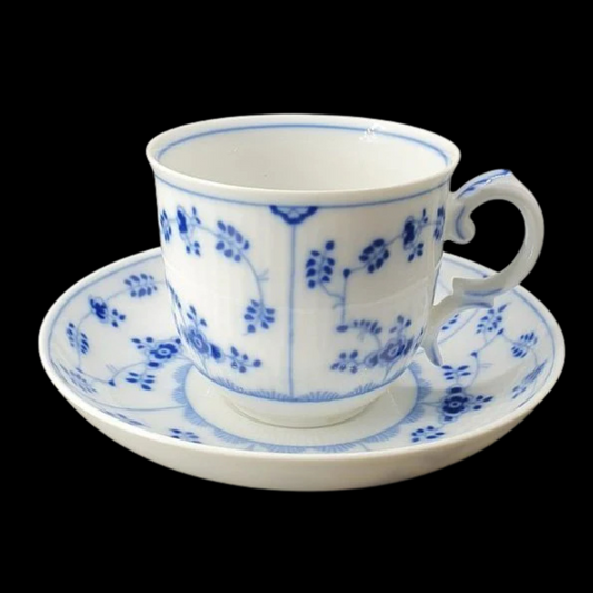 Höchst Residenz Amalienburg: Kaffeetasse / Tasse mit Unterteller (7121075699849)