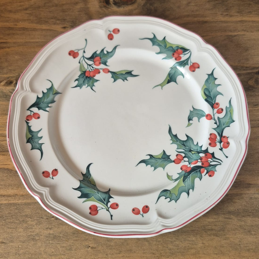 Villeroy & Boch Holly: Kaffeetasse / Teetasse / Tasse mit Unterteller - Weihnachten (Kopie) (15123888898372) (15123906822468)