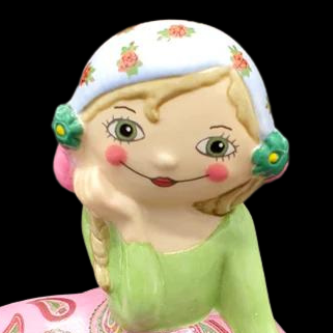 Goebel Porzellan: Figur Zuckerpuppe Paisley / Sugar Babe Paisley - OVP (7120929718409)
