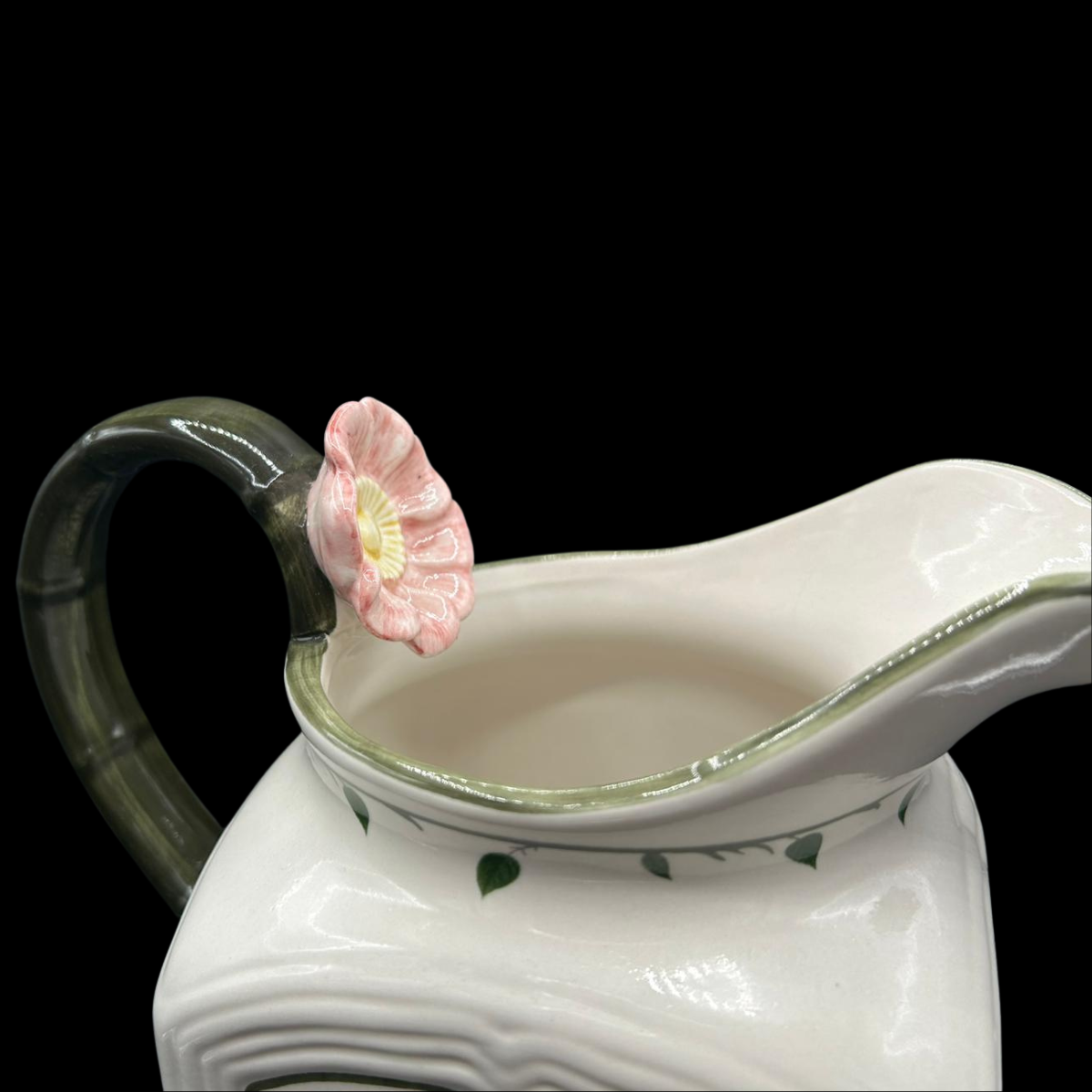 Villeroy & Boch Wildrose: Krug / Kanne, groß - Charme (8995575660868)