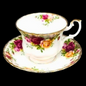 Royal Albert Old Country Roses: Kaffeetasse / Tasse mit Unterteller (7120974053513)
