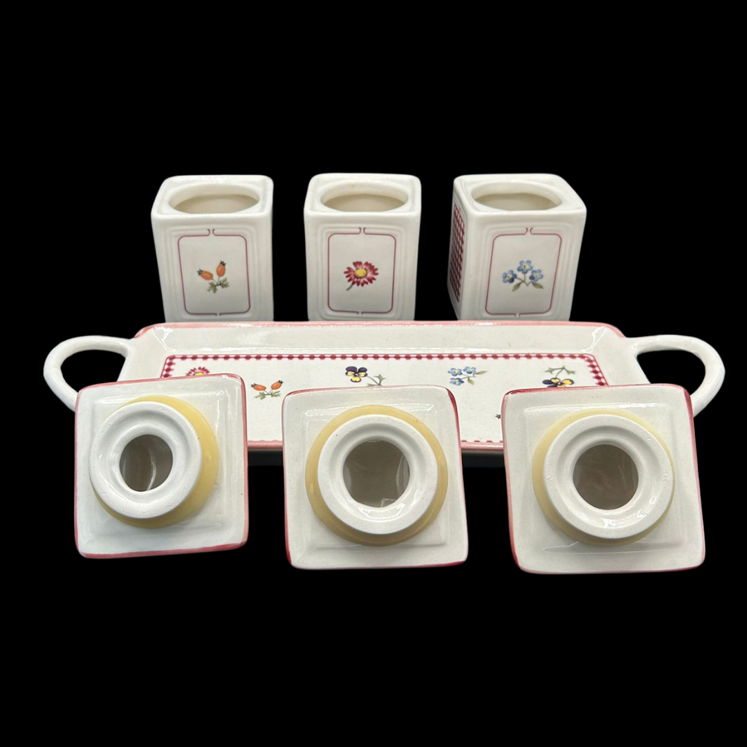 Villeroy & Boch Petite Fleur: Tablett mit drei Marmeladedosen Charm (9397107261764)
