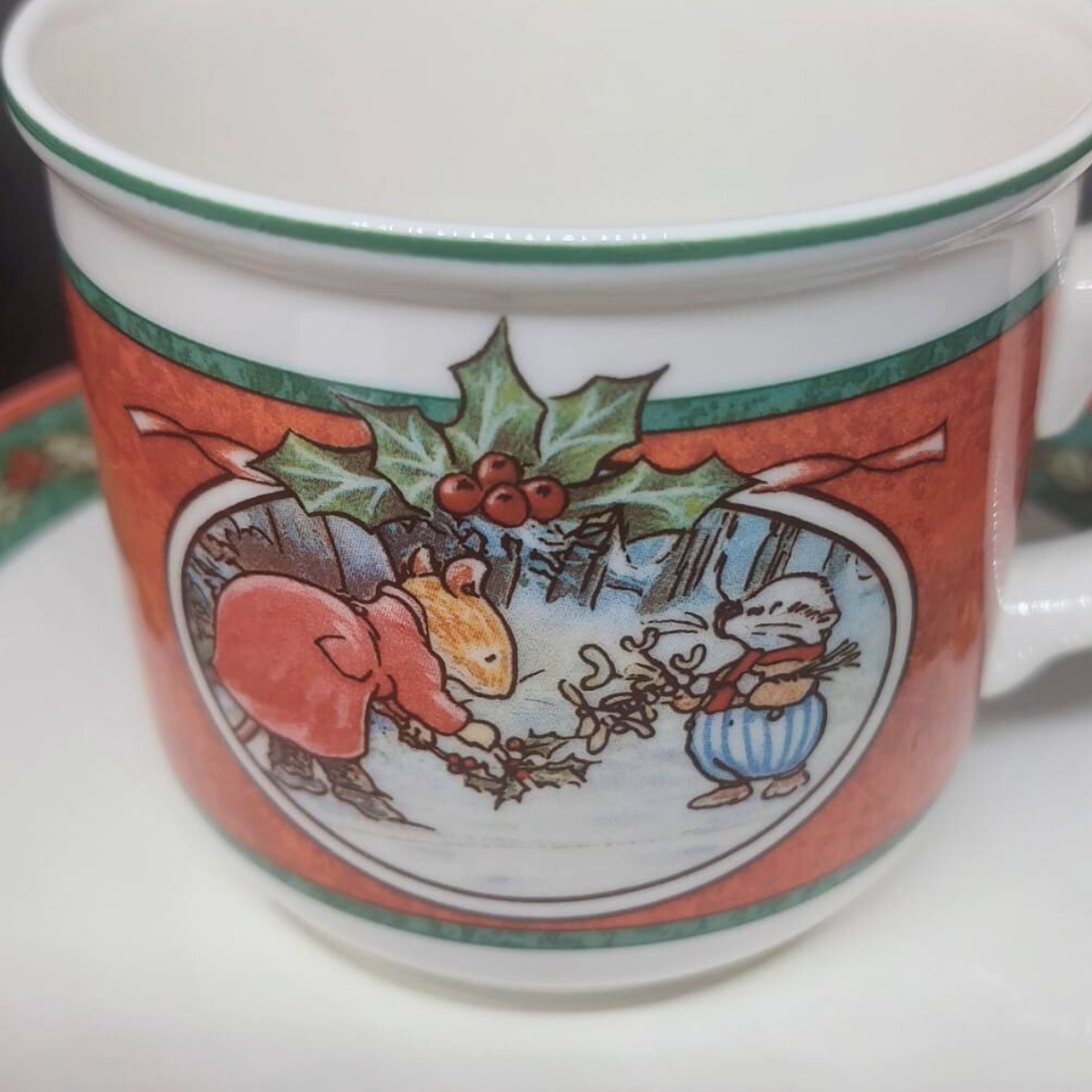 Villeroy & Boch Foxwood Tales Christmas: Kaffeetasse / Tasse mit Unterteller (8776490189124)