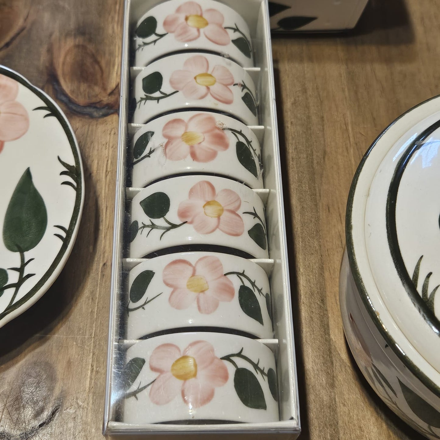 Villeroy & Boch Wildrose: Serviettenringe, 6 Stück, im Originalkarton