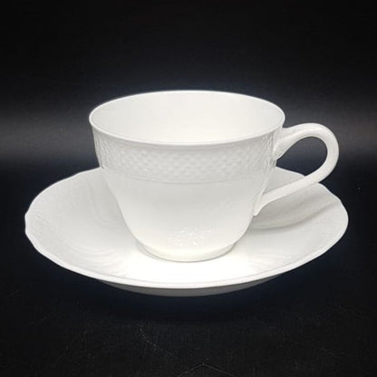 Villeroy & Boch Louisenburg: Kaffeetasse / Tasse mit Unterteller - weiß