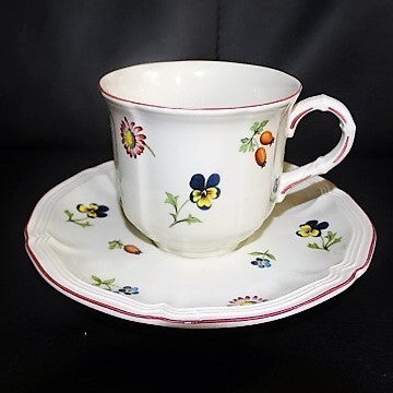 Villeroy & Boch Petite Fleur: Kaffeetasse / Tasse mit Unterteller Villeroy & Boch (7120884367497) (8657550639428)