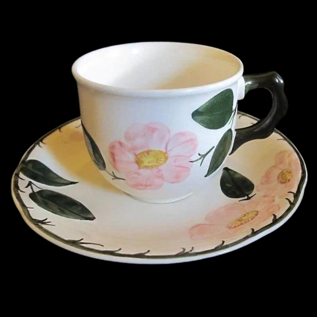 Set de 6 tasses et soucoupes Villeroy & Boch Wild Rose - France Set de 6 tasses et soucoupes Villeroy & Boch Wild Rose - France