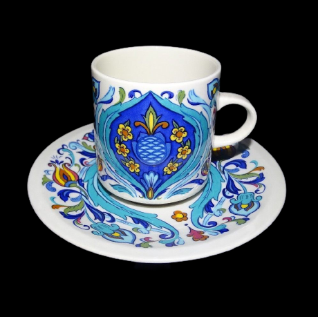 Villeroy & Boch Izmir 1973: Kaffeetasse / Tasse mit Unterteller - neuwertig Porzellanladen.online (7120734584969)