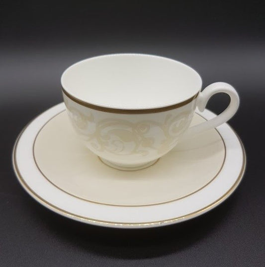 Villeroy & Boch Ivoire: Kaffeetasse / Teetasse / Tasse mit Unterteller Villeroy & Boch (7120846225545)