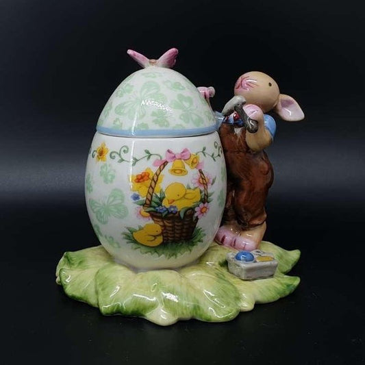 Villeroy & Boch Bunny Family: Hase mit Ei, zweiteilig - Motiv 1 Villeroy & Boch (7121063149705)