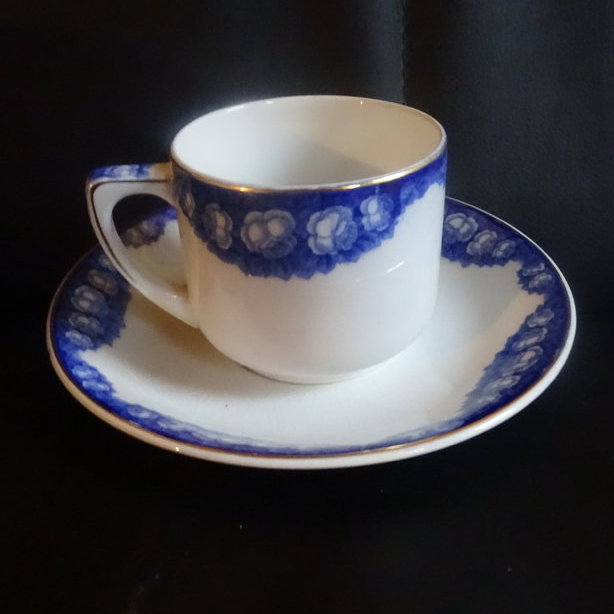 Villeroy & Boch Gudrun: Kaffeetasse / Tasse mit Unterteller Villeroy & Boch (7120689332361)